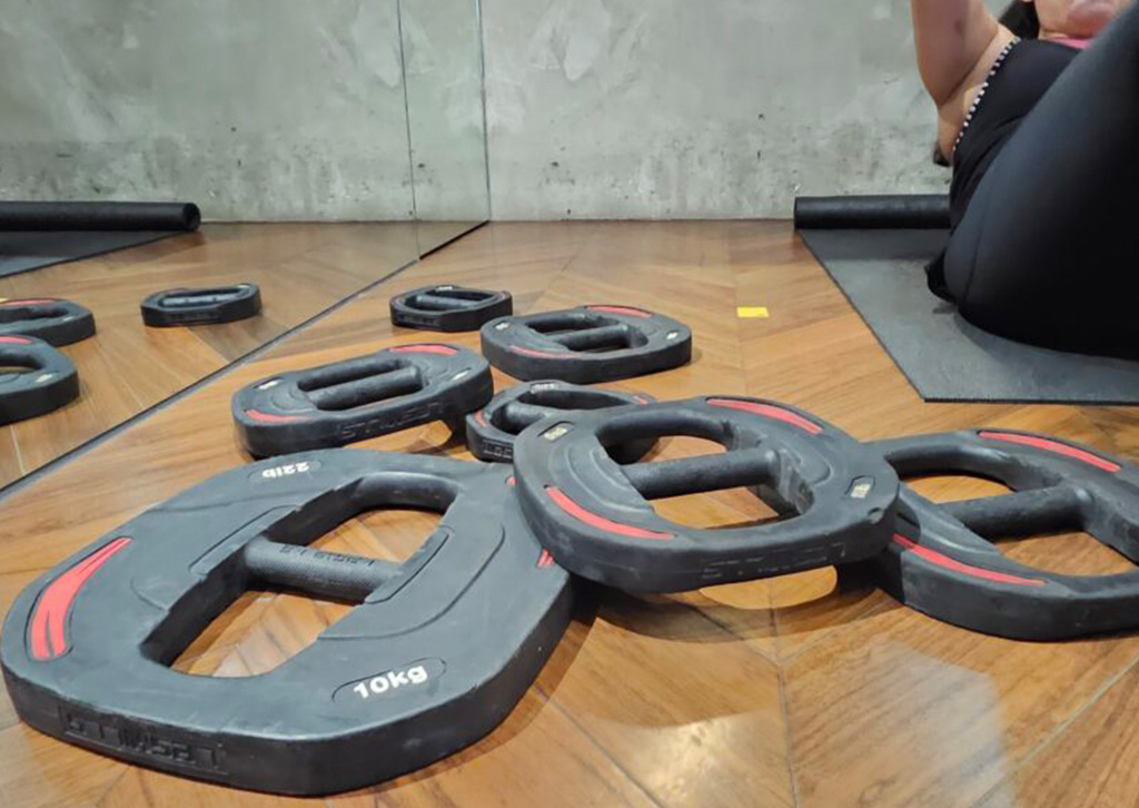 BOX N BARBELL5