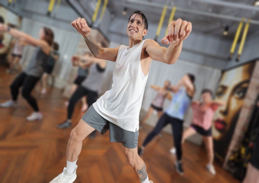 ZUMBA FITNESS4
